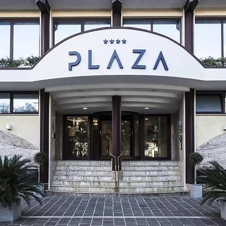 ベスト ウエスタン ホテル プラザ ペスカーラ エクステリア 写真